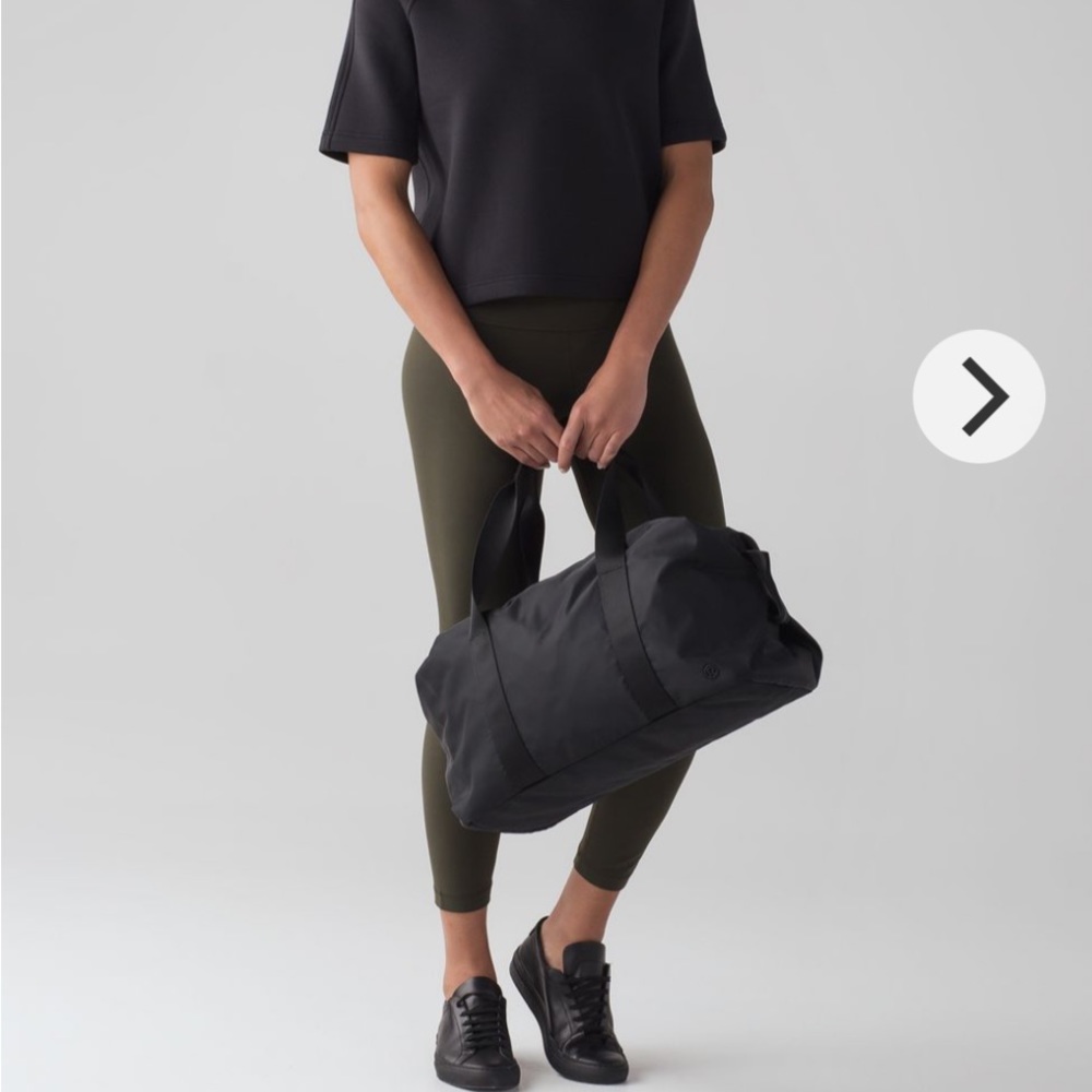 Lululemon NTS Cropped Short Sleeve Black in M - Picture 1 of 15